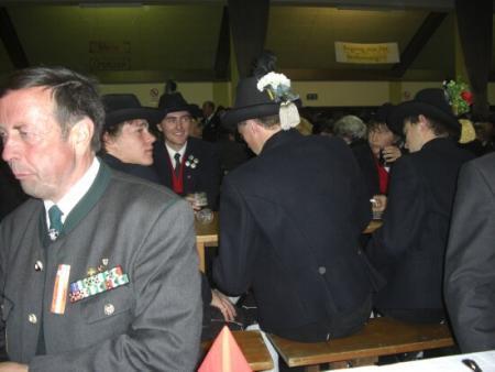 Over 700 Austrian Veterans celebrate the 900th Anniversity of their organization.