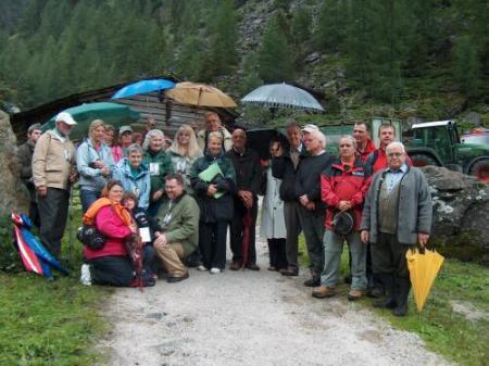 Group photo of Boedigheimers, Tetens, Haglunds, Hillhouses, Sally Vincent and friends, Pastor, Grundner, Brandner, the Citizen Major Stuckelschweiger, Franz Schnepfleitner 